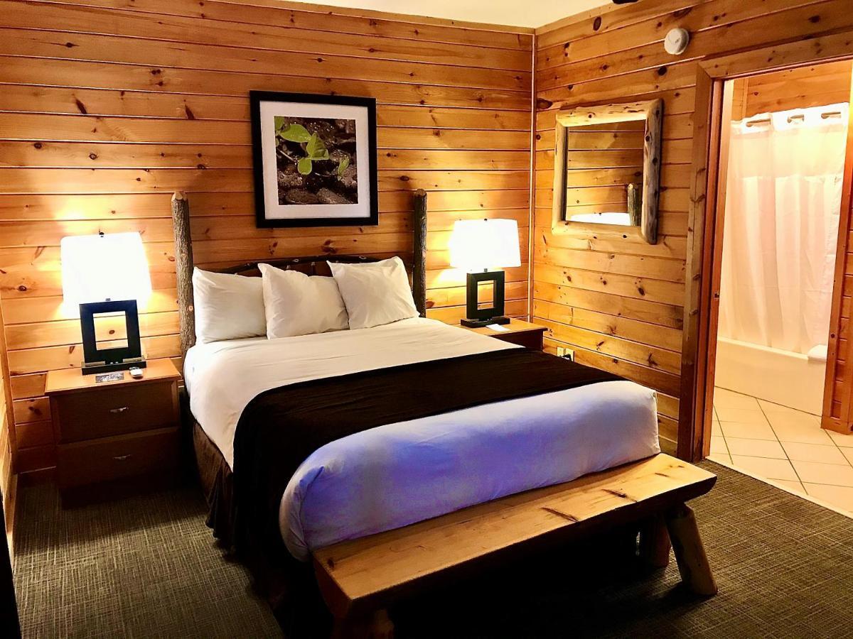Mountain Top Inn And Resort Warm Springs Exterior photo